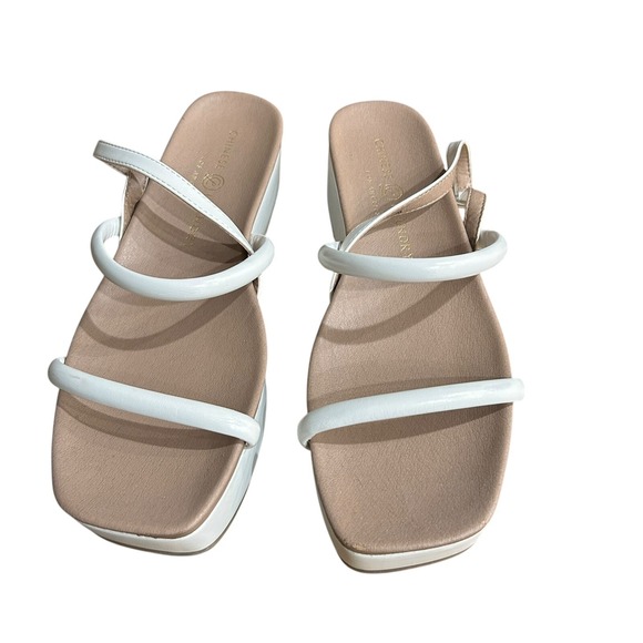 Women's Chinese laundry L.A. platform wedge sandals 9 - Picture 1 of 6